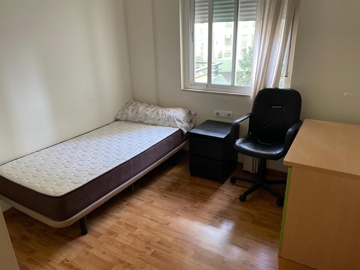 Xryhomes I Residencial En Jerez 4 Hab, 2 Banos, 7Pax, 10 Min Del Centro Jerez de la Frontera Exteriör bild